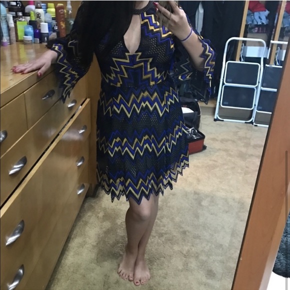 Selena Lace Choker Dress - Picture 4 of 5